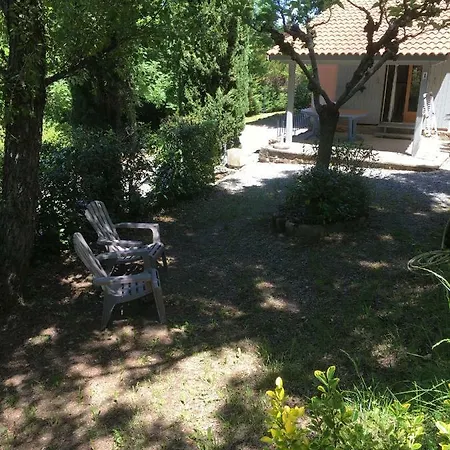 Manoir De Champvert *