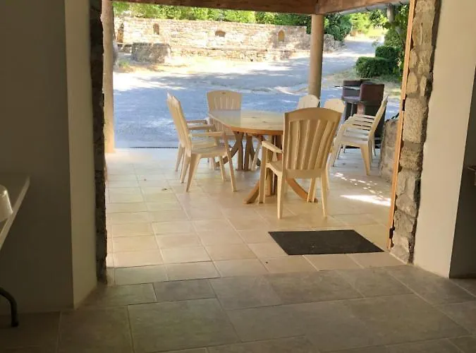 Ferienhaus Manoir De Champvert *