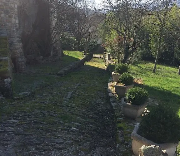 Manoir De Champvert