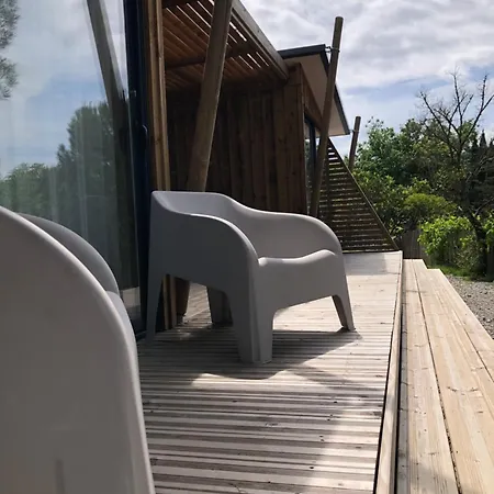 Manoir De Champvert *
