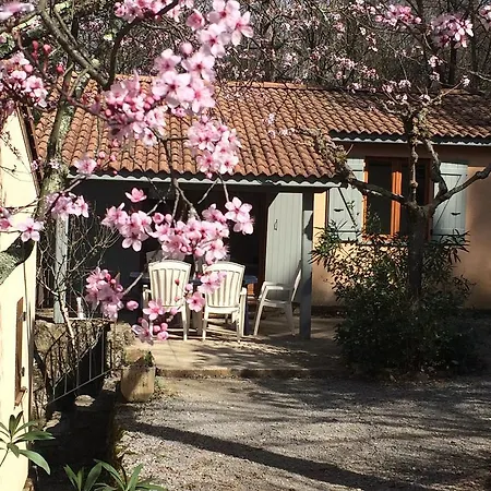 Manoir De Champvert *